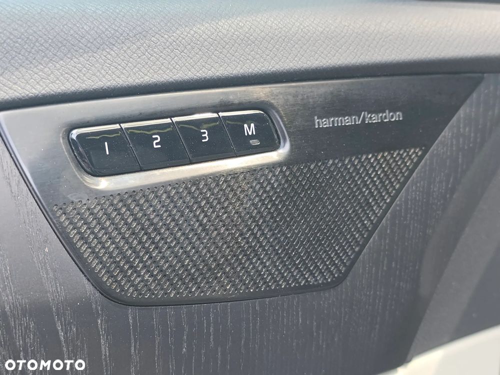 Volvo XC 90 T6 AWD Geartronic Momentum Pro - 13