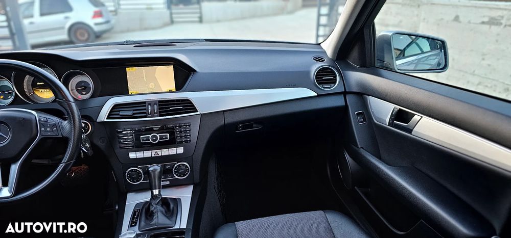Mercedes-Benz C 220 (BlueTEC) d 7G-TRONIC Avantgarde - 17