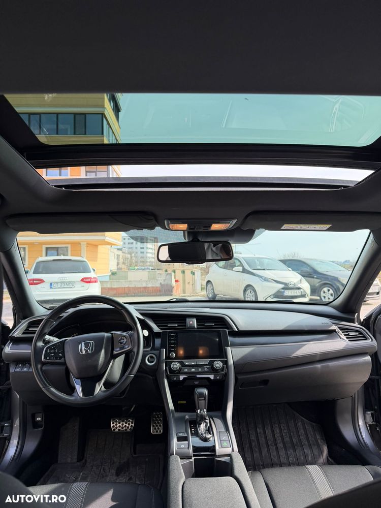 Honda Civic 1.5 i-VTEC Turbo CVT Sport Plus - 10