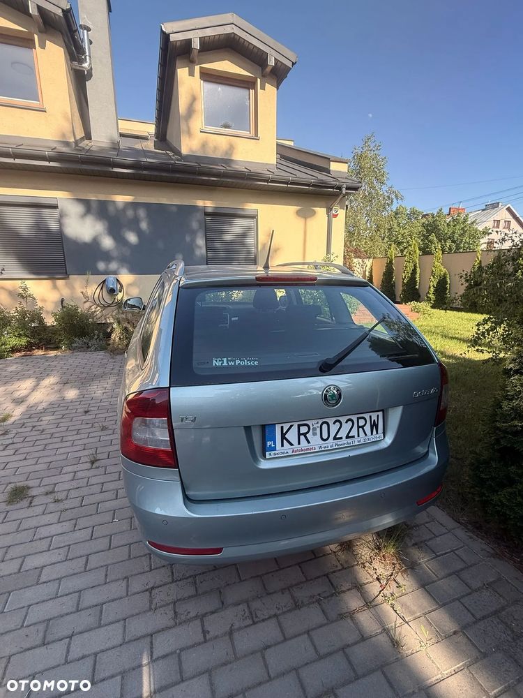 Skoda Octavia 1.4 TSI Ambiente - 2