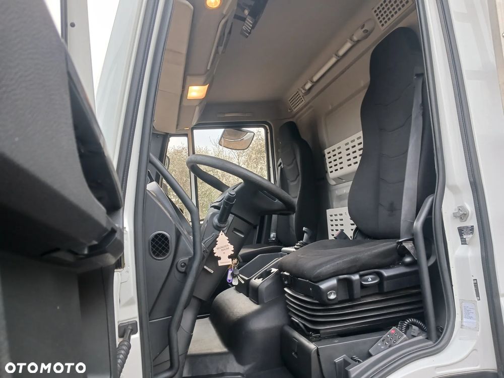Iveco EUROCARGO 140E19 E6 2016r Izoterma Chłodnia Mroźnia agregat 230V Winda Carrier SUPRA 850 - 12