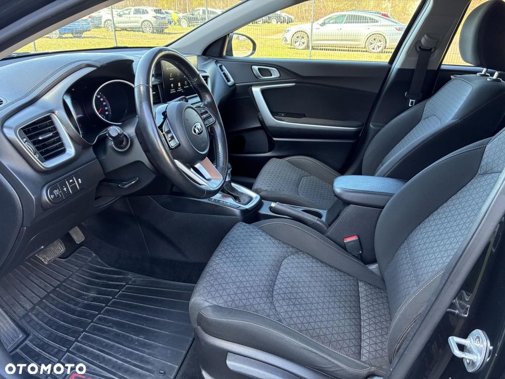 Kia Ceed 1.4 T-GDI L DCT - 12