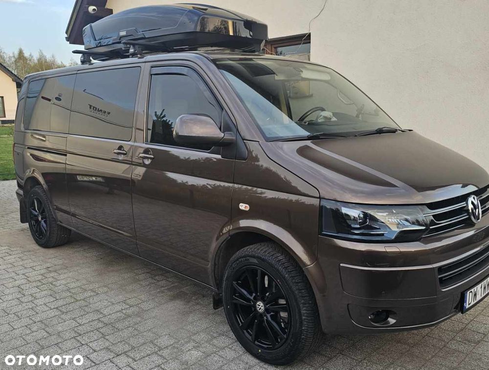 Volkswagen Multivan - 8