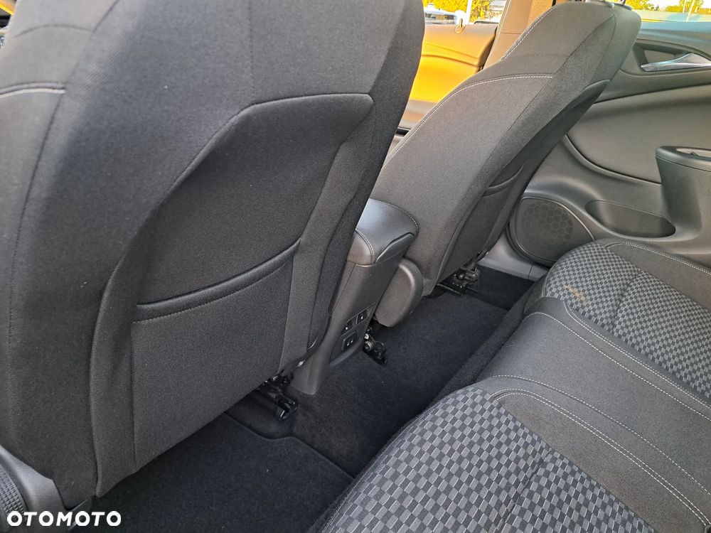 Opel Astra 1.6 D (CDTI) Automatik Edition - 29