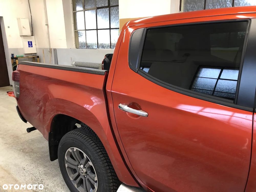 Kuweta Nadburtowa Wanna Wykładziny Przestrzeni Ładunkowej Mitsubishi L200 DC 2019- - 2