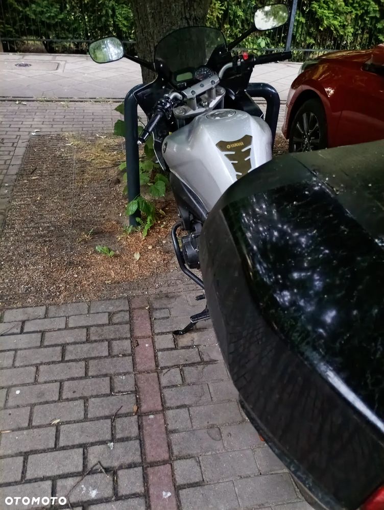 Yamaha FZ6 - 4