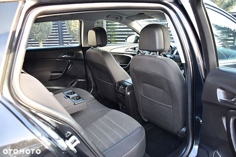 Opel Insignia 1.4 T Cosmo S&S - 22