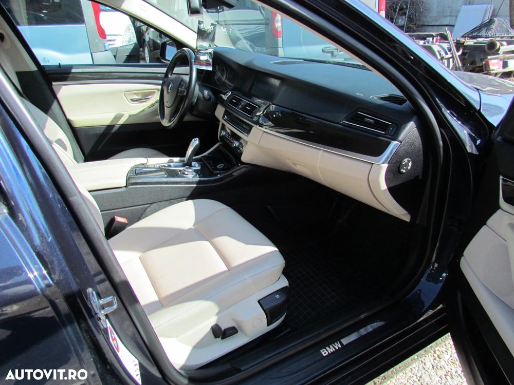BMW Seria 5 520d Aut. - 7