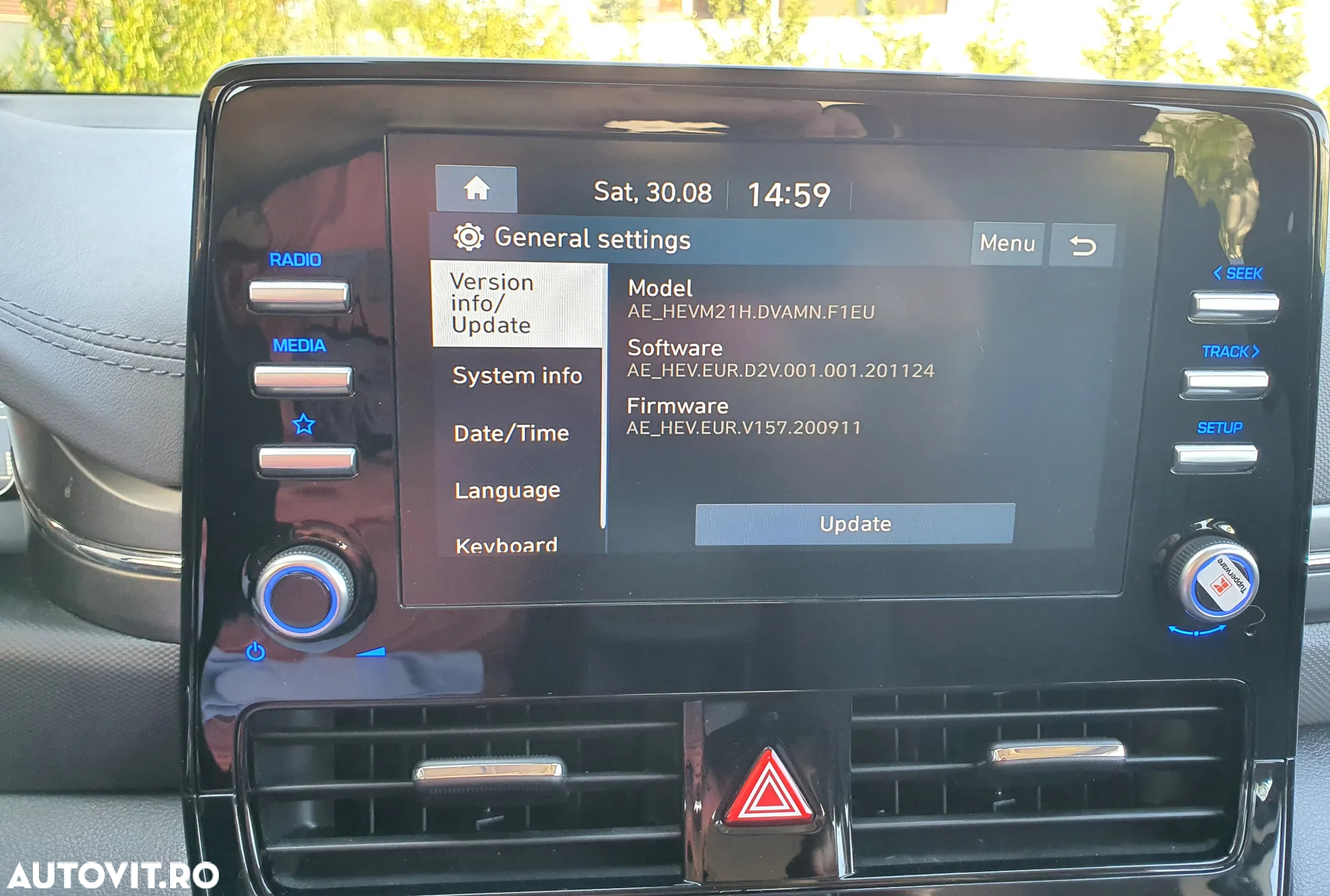 Hyundai IONIQ Plug-in-Hybrid 1.6 GDI Style - 32