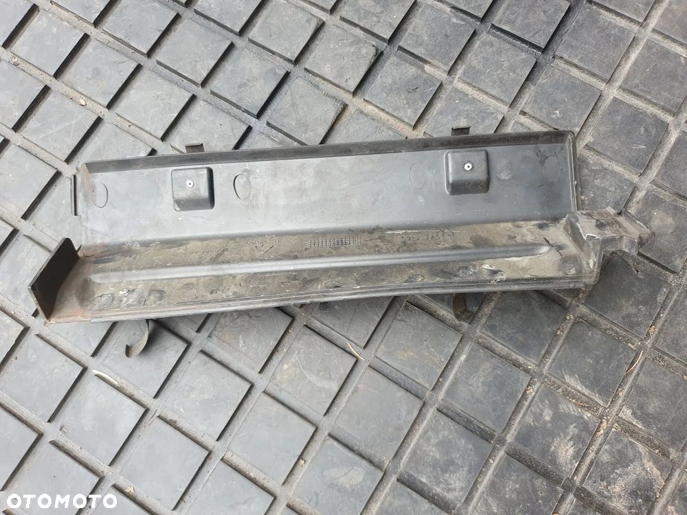 NAKŁADKA POKRYWA SILNIKA IVECO FIAT 500328368 OSLONA SILNIIKA GÓRNA - 2