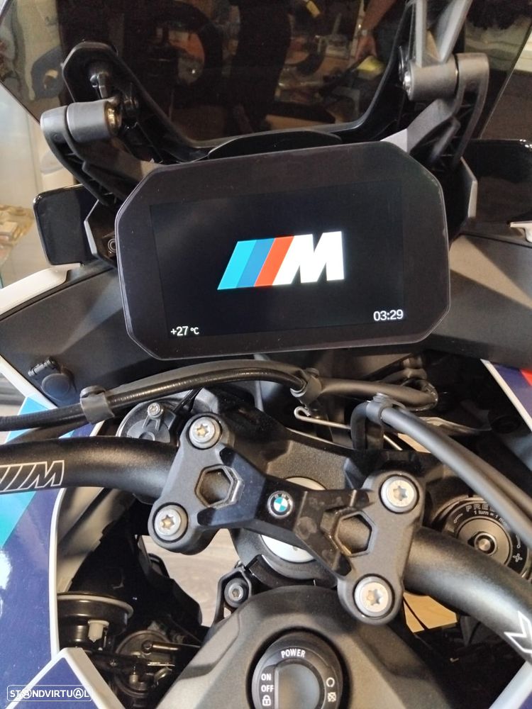 BMW M 1000 XR M - 22