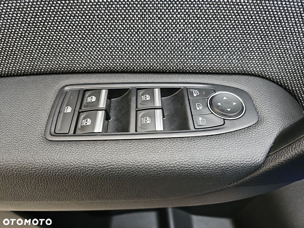 Renault Symbioz - 19