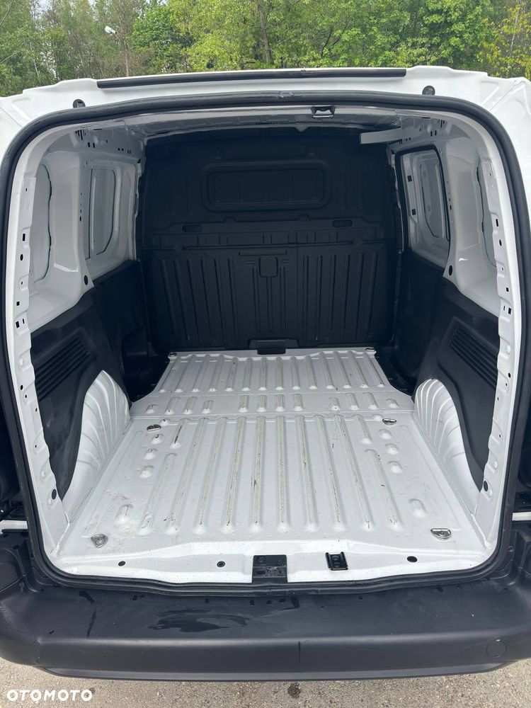 Opel Combo - 8