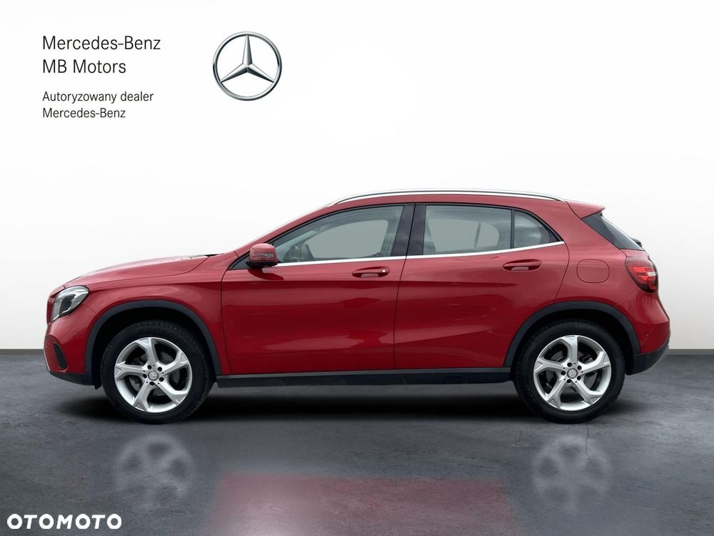 Mercedes-Benz GLA - 3