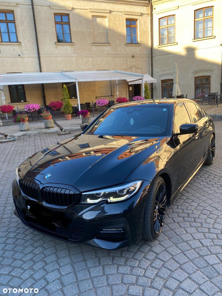 BMW Seria 3 330i M Sport sport - 1