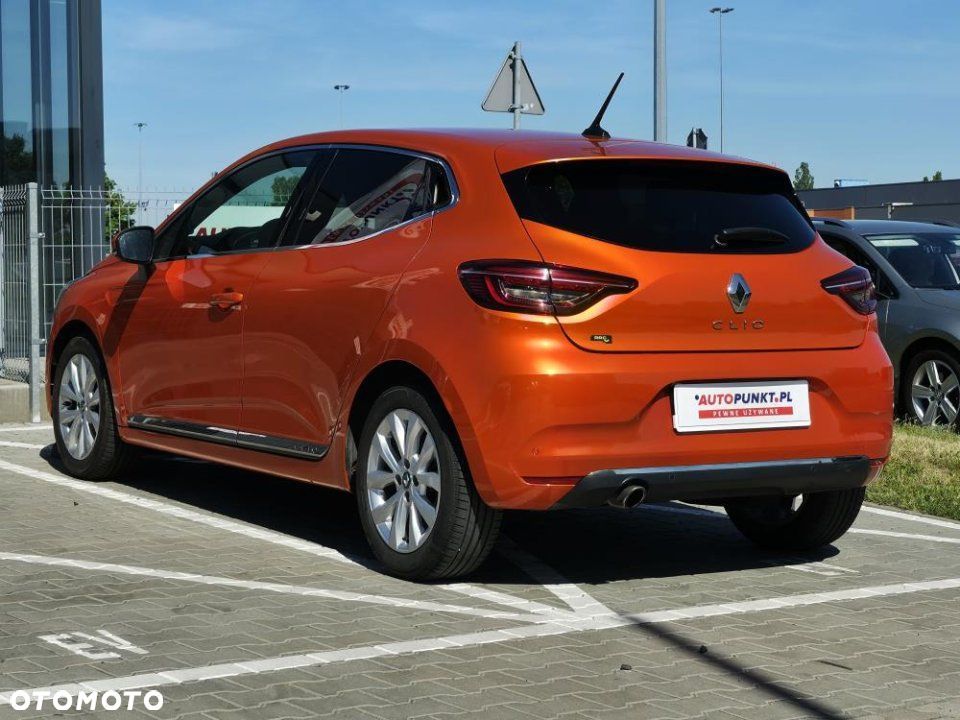Renault Clio - 6