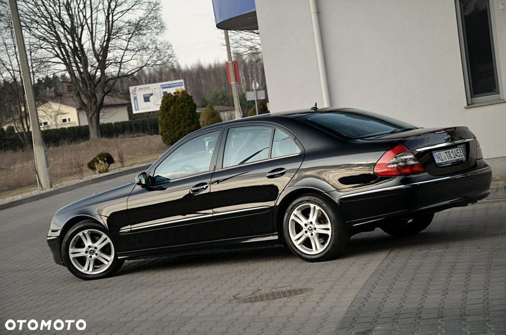 Mercedes-Benz Klasa E - 15