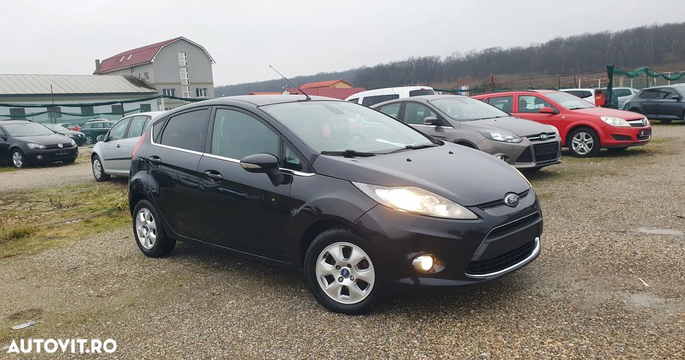 Ford Fiesta 1.6 TDCI SYNC Edition - 7