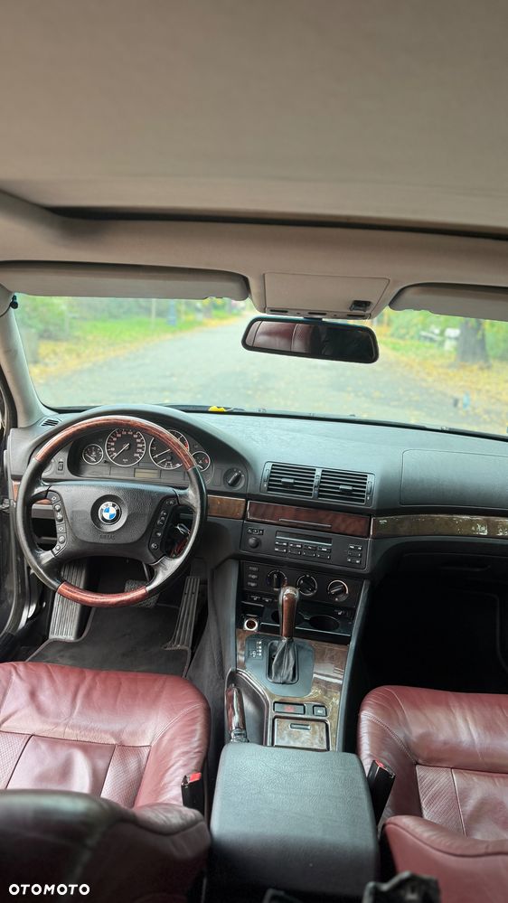 BMW Seria 5 - 13