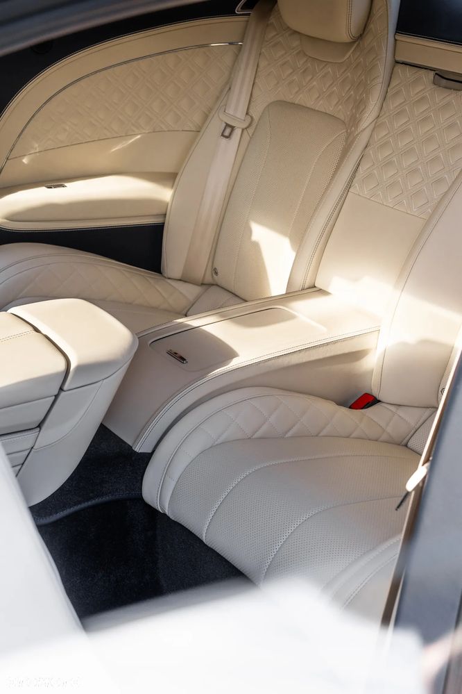Bentley Continental GT - 27