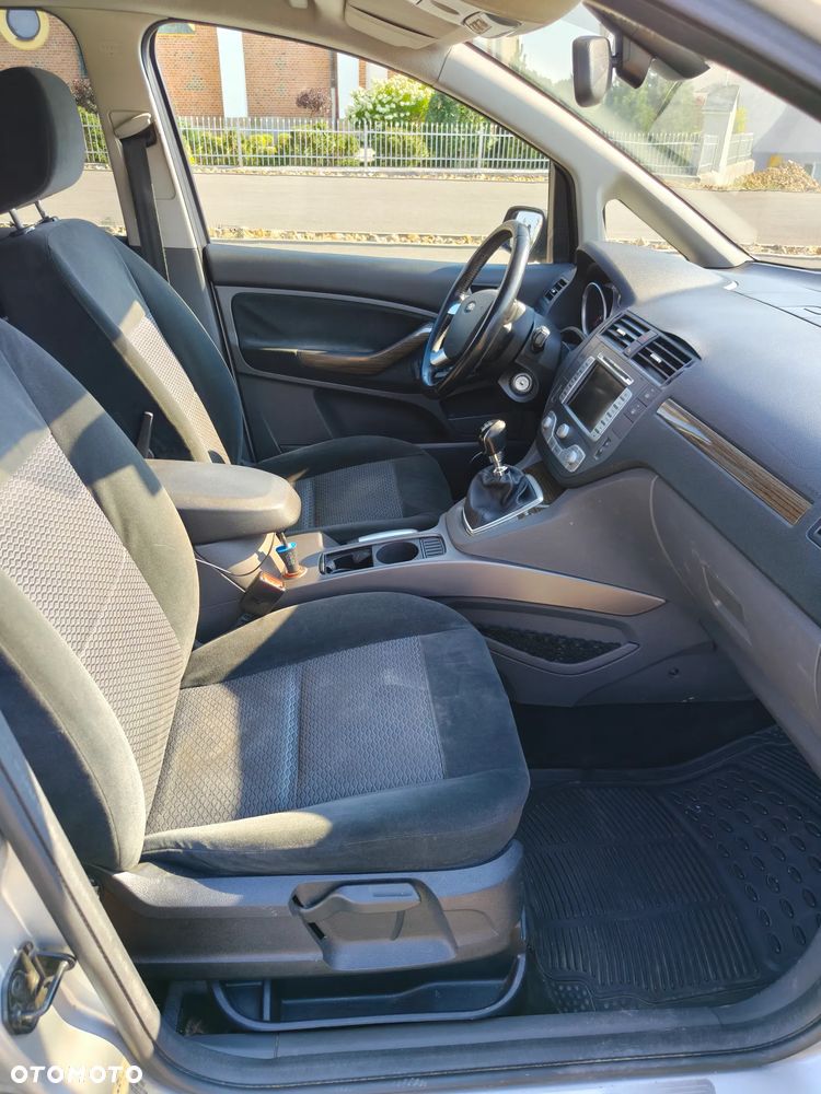 Ford C-MAX 2.0 TDCi Ghia - 11