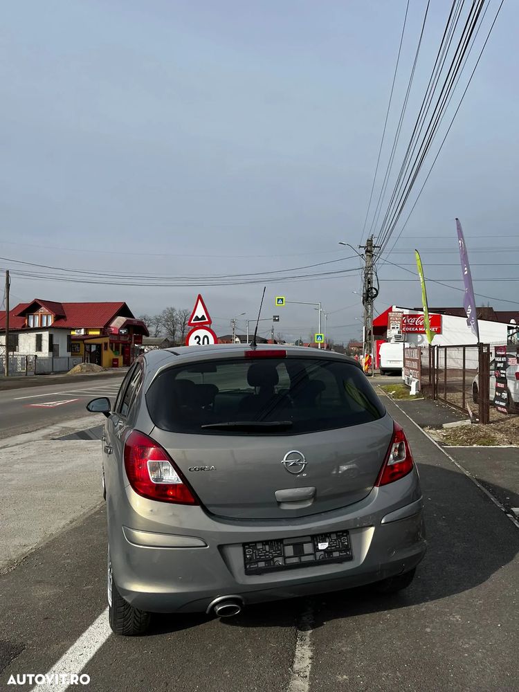 Opel Corsa 1.4 16V Satellite - 31