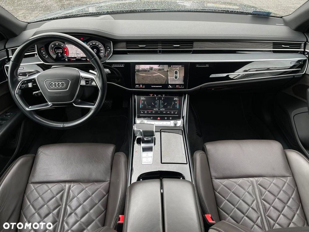 Audi A8 - 16