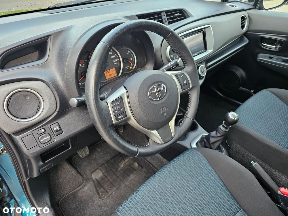 Toyota Yaris 1.33 VVT-i Comfort - 11