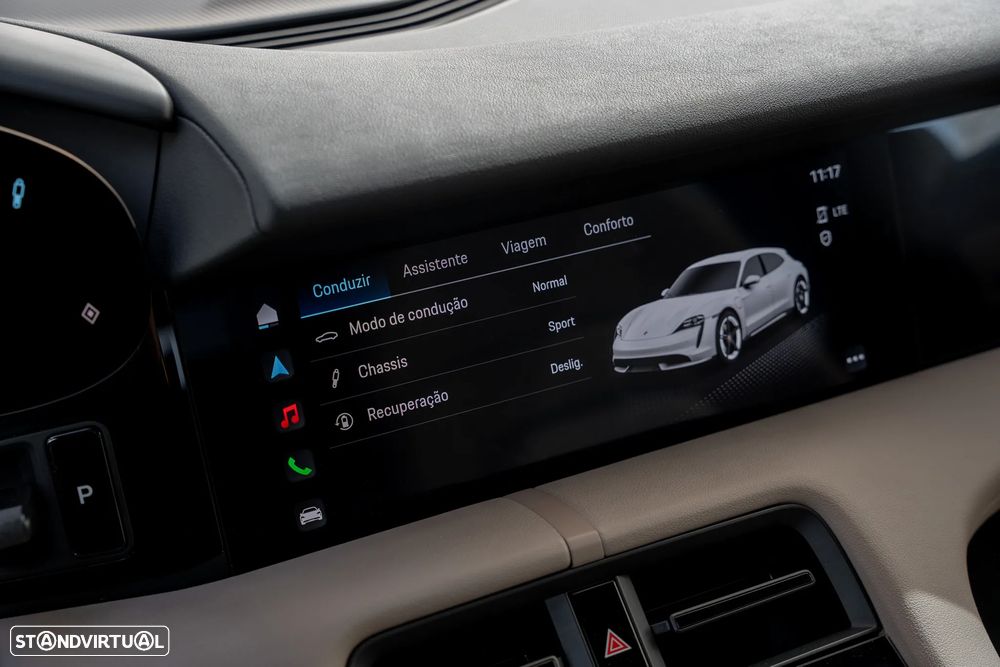 Porsche Taycan Sport Turismo Standard - 19