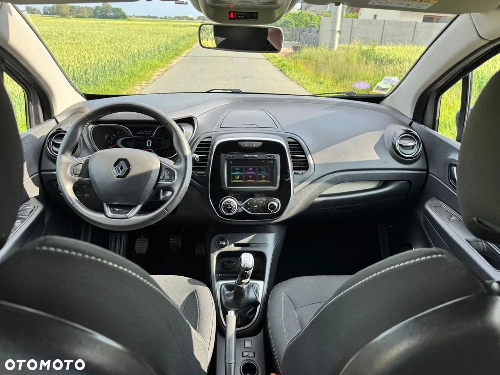 Renault Captur - 23