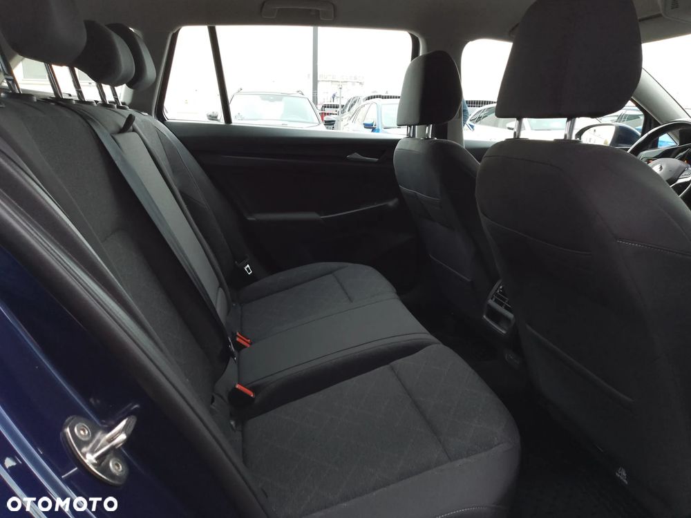 Volkswagen Golf 2.0 TDI SCR DSG Life - 18