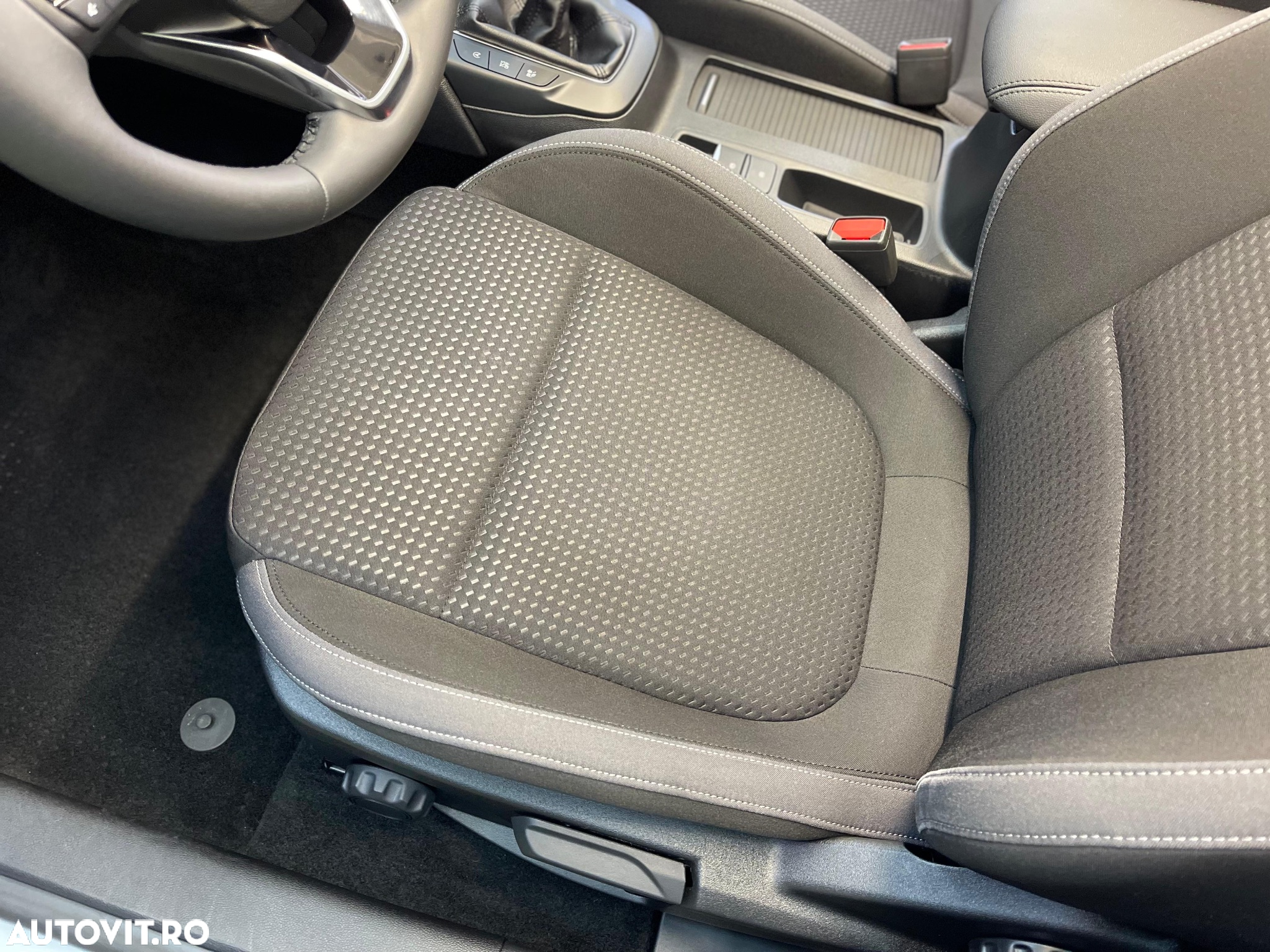 Ford Focus 1.5 TDCi Trend - 6