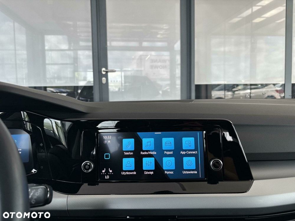 Volkswagen Golf VIII 1.0 TSI Life - 20