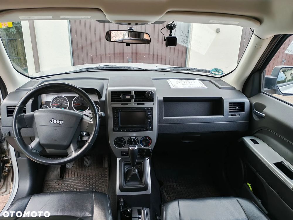 Jeep Patriot 2.4 Limited - 8