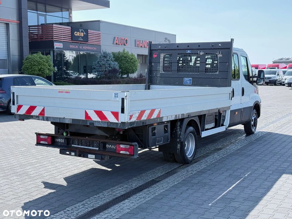 Iveco Daily 50C18 35C18 Bliźniaki Doka Brygadówka Skrzynia 4.10 m - 4