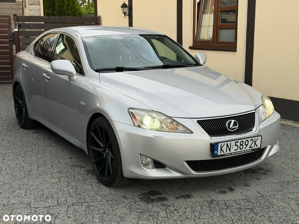 Lexus IS 250 Prestige - 8