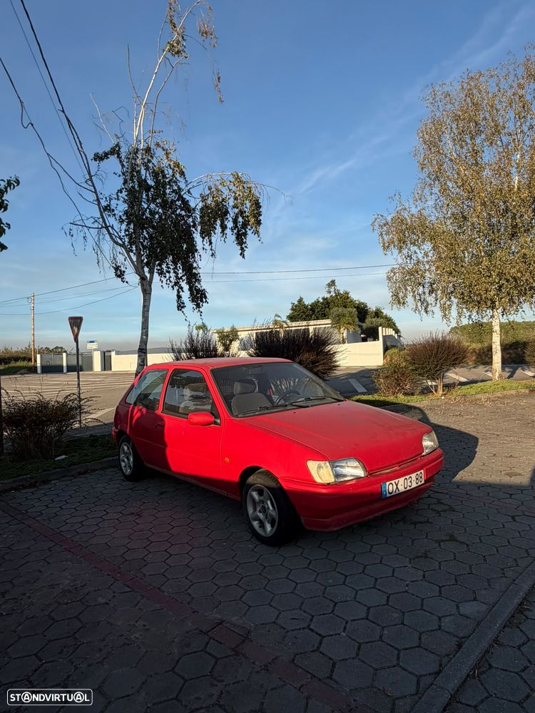 Ford Fiesta 1.8 D CLX - 8