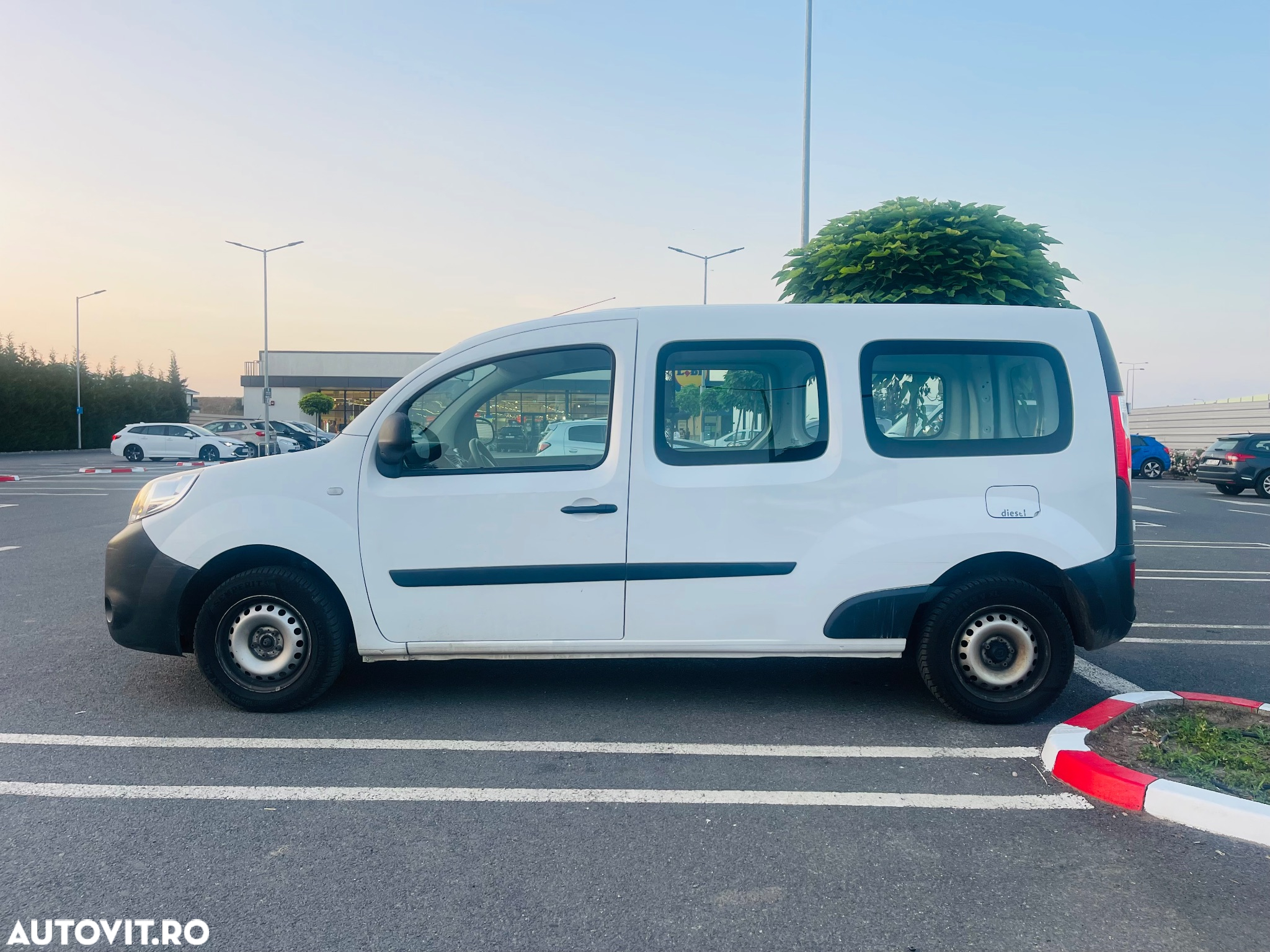 Renault Kangoo Grand BLUE dCi 95 Equilibre - 6