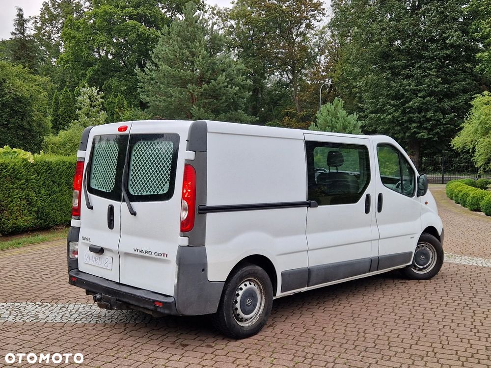 Opel Vivaro - 2