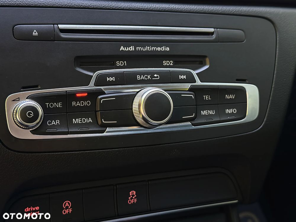 Audi Q3 2.0 TDI S tronic - 30