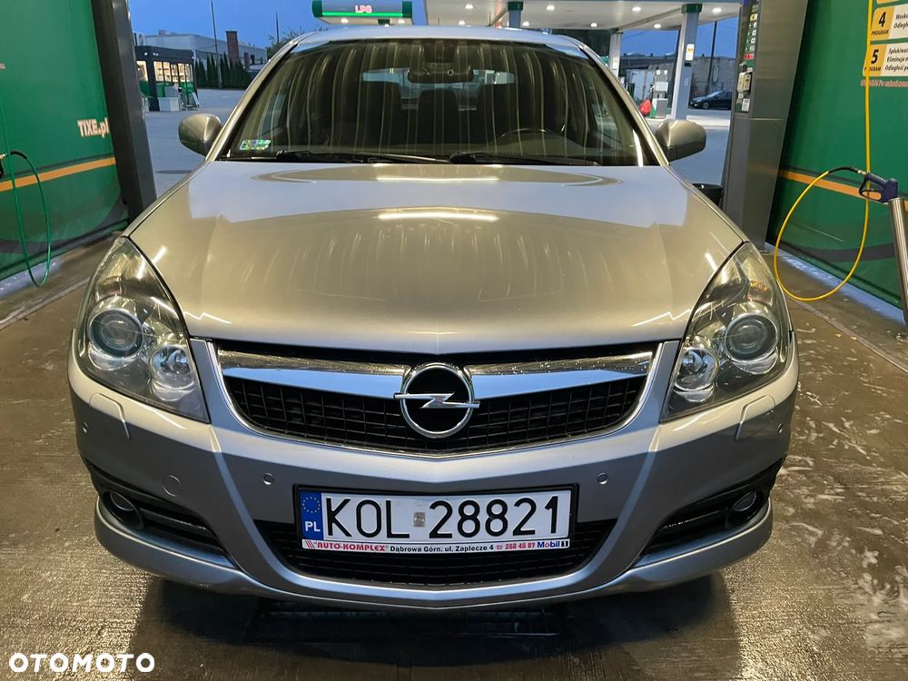 Opel Vectra 2.0 T Cosmo - 3