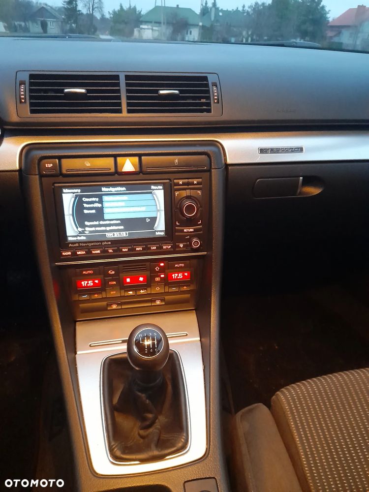 Audi A4 Avant 2006 photo 5