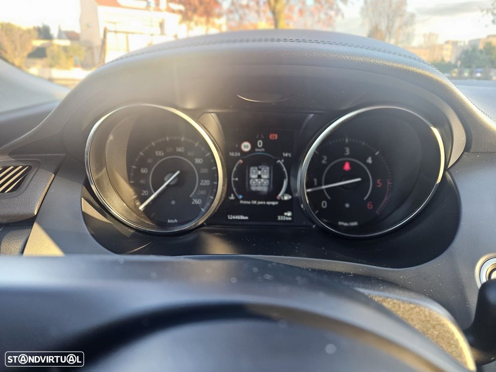 Jaguar E-Pace 2.0 i4D S - 19