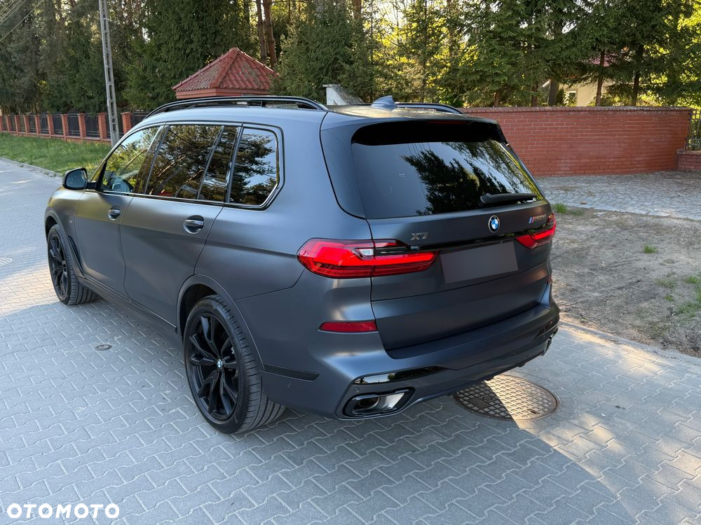 BMW X7 M50d sport - 9