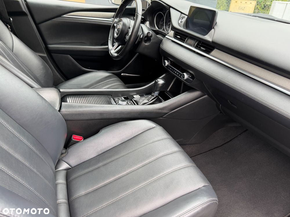 Mazda 6 - 19