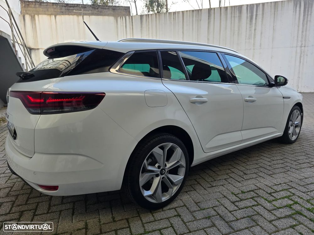 Renault Mégane Sport Tourer 1.3 TCe Limited - 32