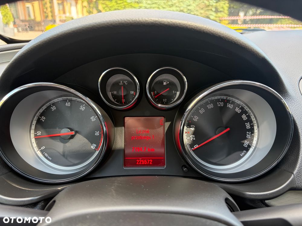 Opel Insignia 1.6 Turbo Edition - 35