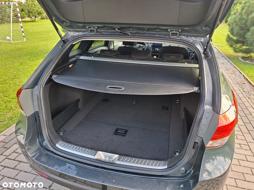 Hyundai i40 Kombi 1.7 CRDi Trend - 23