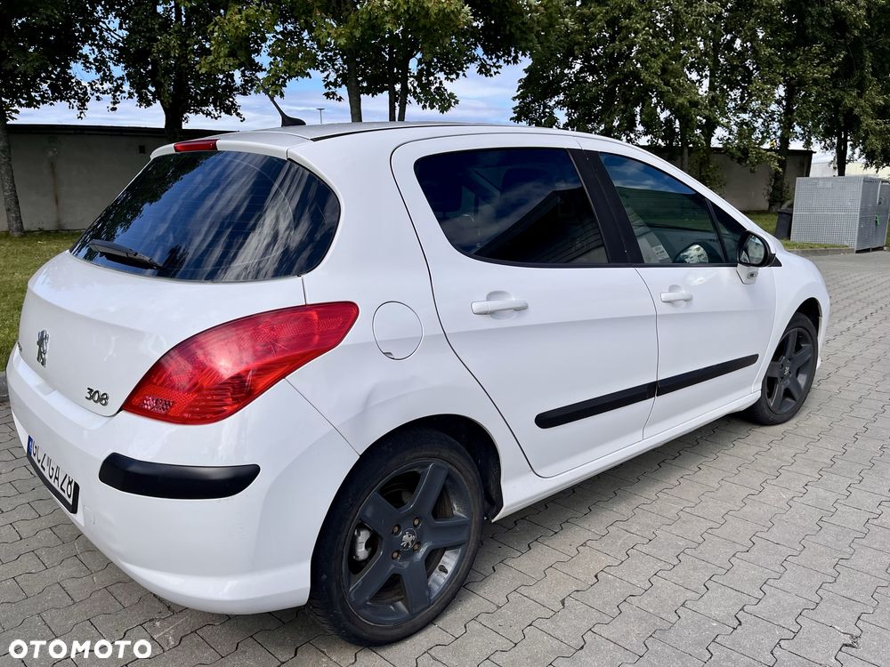 Peugeot 308 - 3