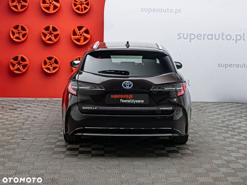 Toyota Corolla 1.8 Hybrid Selection - 6